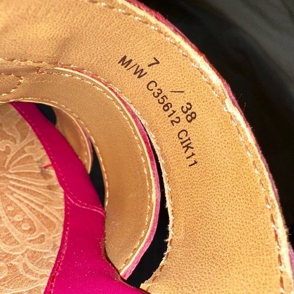 b.o.c. Pink Brown leather flower Mules with Chunky Wooden Heel size 7 - Picture 3 of 6